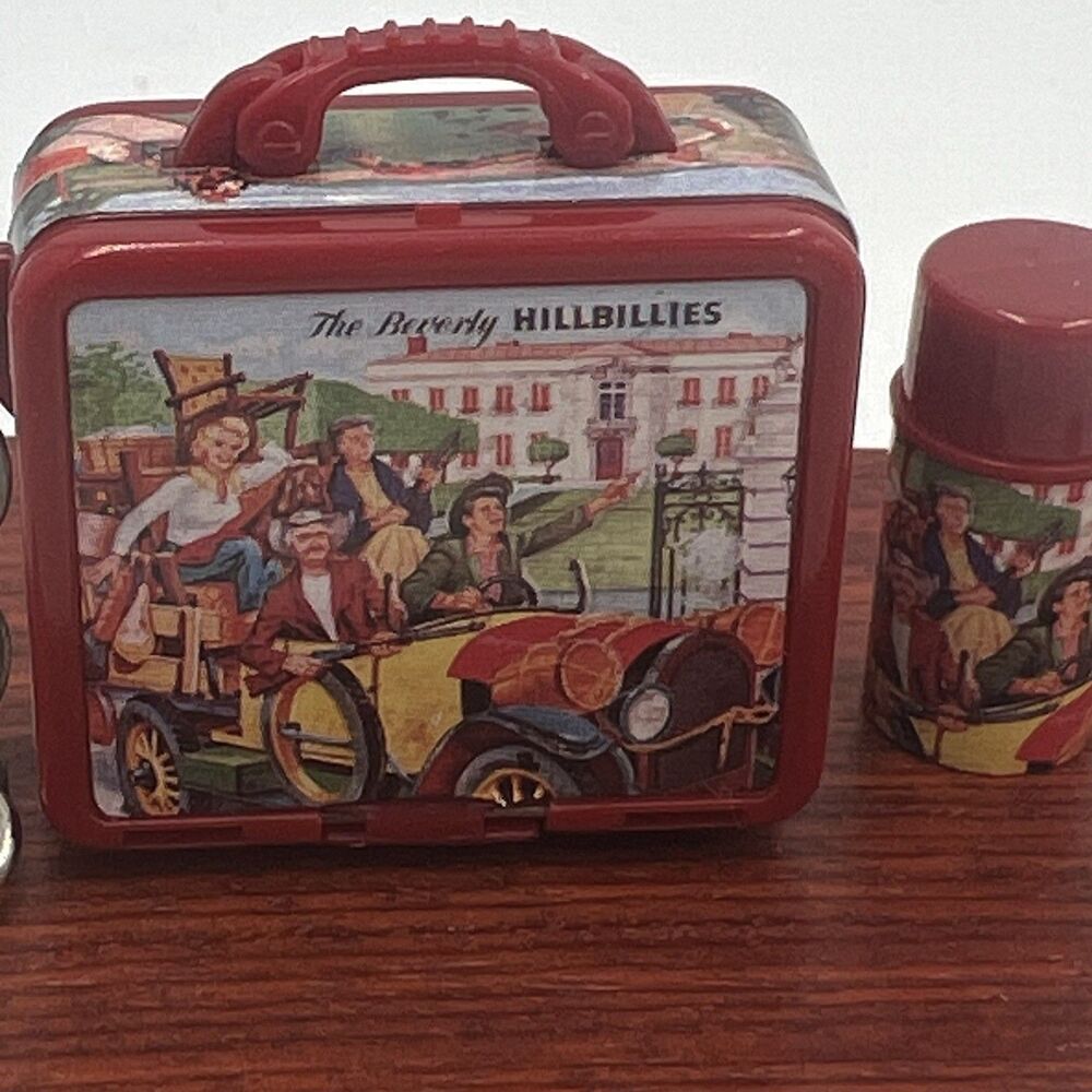 Vintage 1998 The Beverly Hillbillies Mini Lunchbox & Thermos & Apple Keychain - Picture 2 of 12